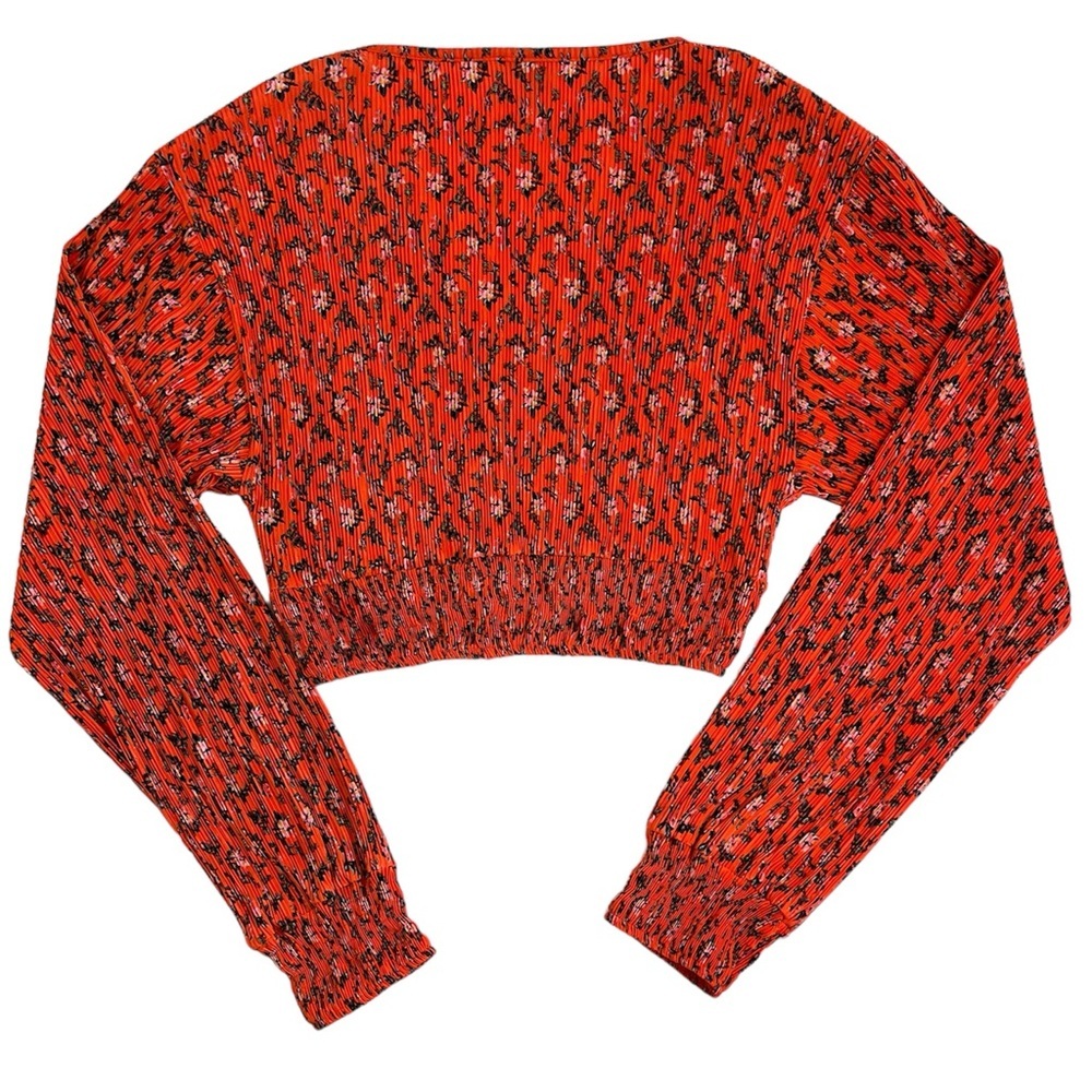Urban Outfitters Floral Plisse Wrap Crop Top Small - Picture 4 of 11
